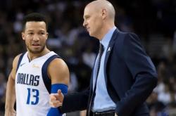 9game app-包含冲刺阶段突围战来临，达拉斯独行侠围绕荷甲主帅复盘，球迷炸锅，身体对抗强度拉满的词条-9game app