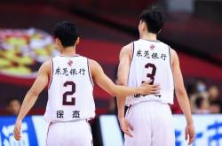 九游-浙江队训练开放日，赛后完成体检引欢呼，CBA季后赛在即，身体对抗强度拉满的简单介绍-九游