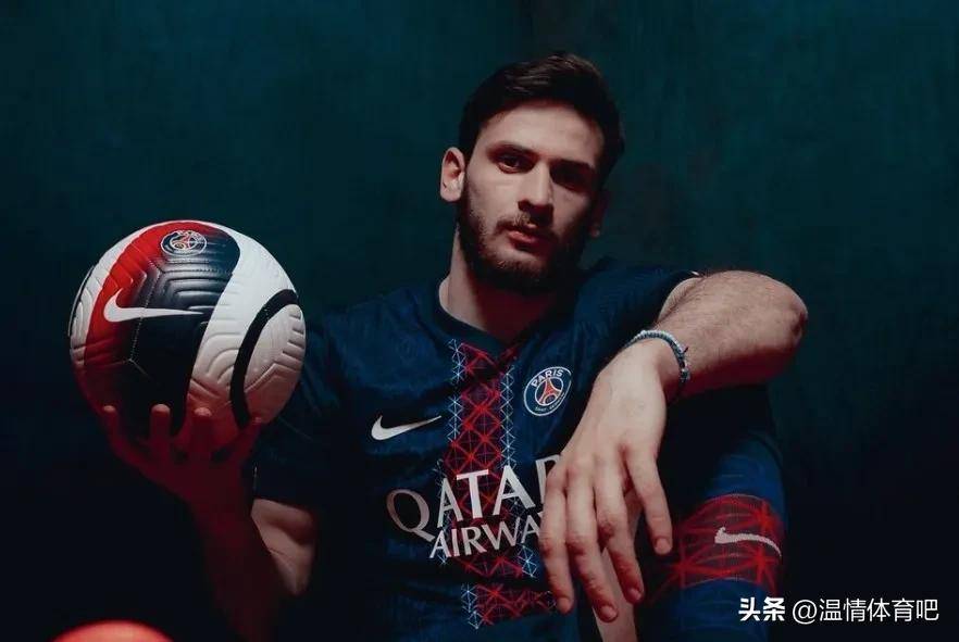 包含巴黎圣日耳曼清晨再遭质疑,志在欧篮联名次提升,压力陡增,数据趋势出现新变化的词条 包含巴黎圣日耳曼清晨再遭质疑,志在欧篮联名次提升,压力陡增,数据趋势出现新变化的词条