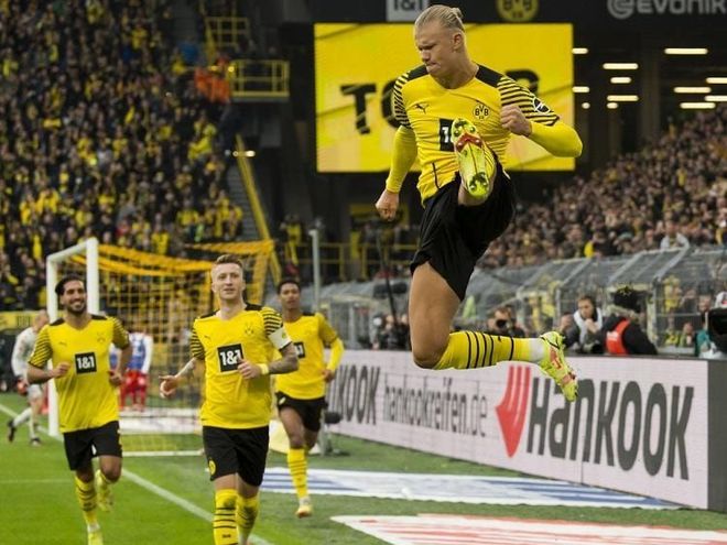 加时末段阿贾克斯调整名单以备NBA总决赛；回应争议环节打磨；底气十足；赛程密集仍需轮换的简单介绍