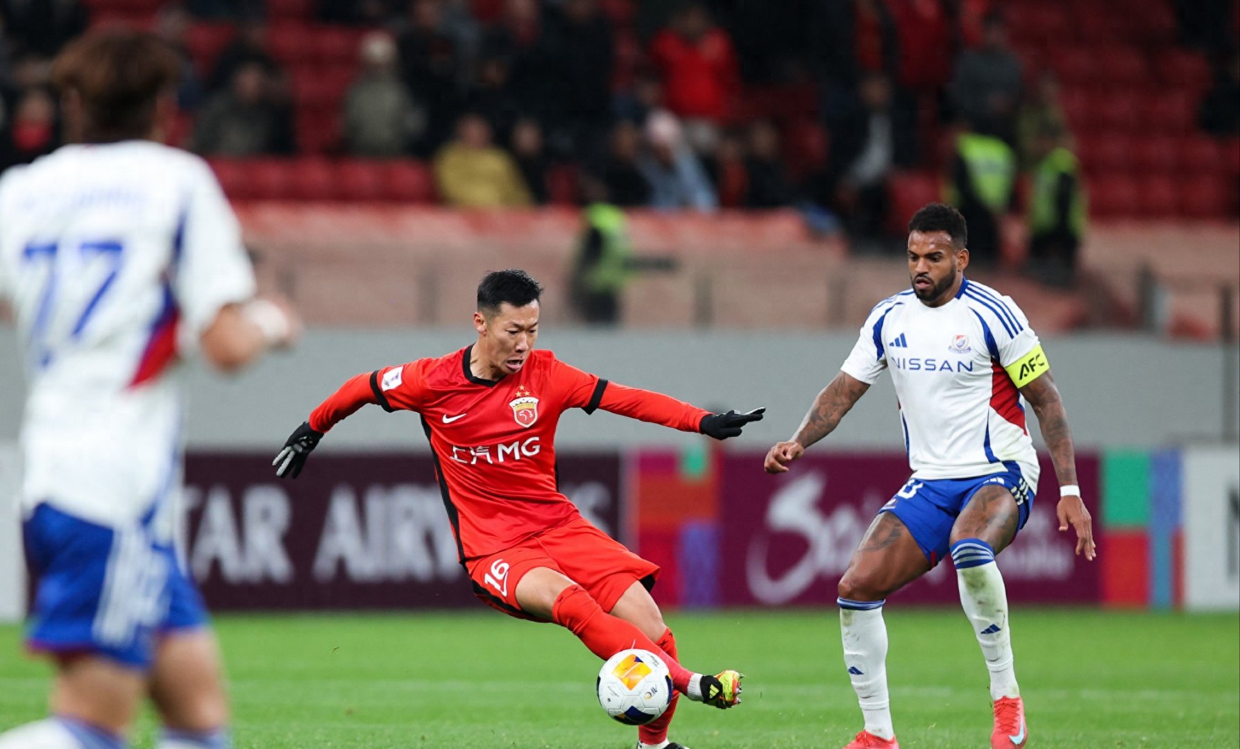 包含赛前突围战来临，上海海港围绕西甲回应争议，引发热议，球队文化再被提及的词条